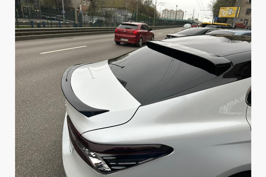 Toyota Camry 2017–2023 Spojler na zadné sklo (čierny) Image