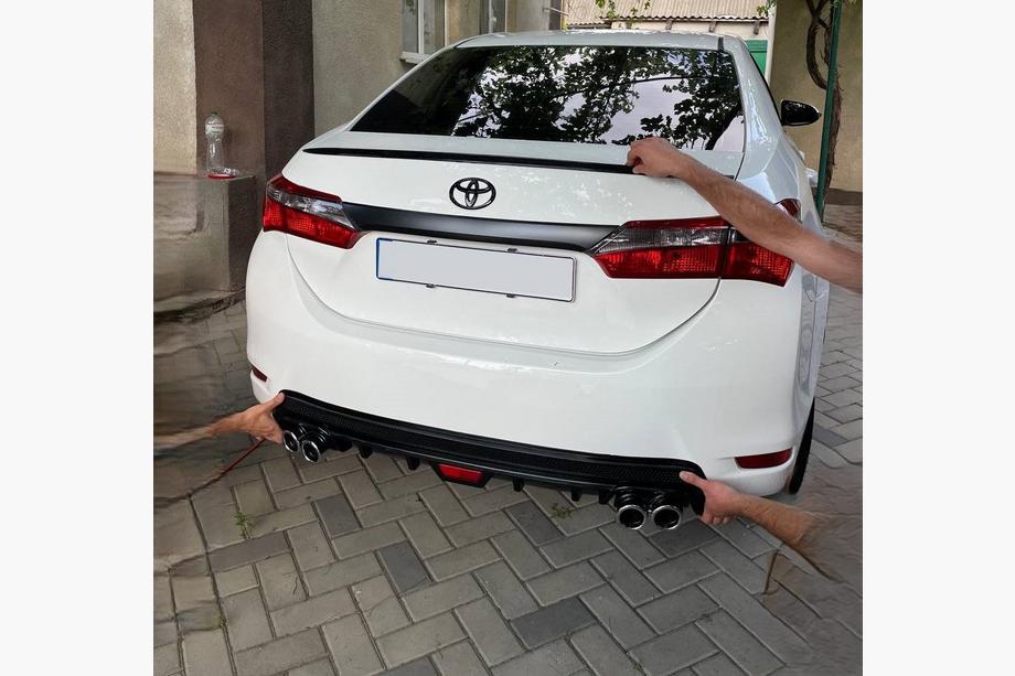 Toyota Corolla 2013–2019 Zadný difúzor V3 (1234 Upgrade) Image