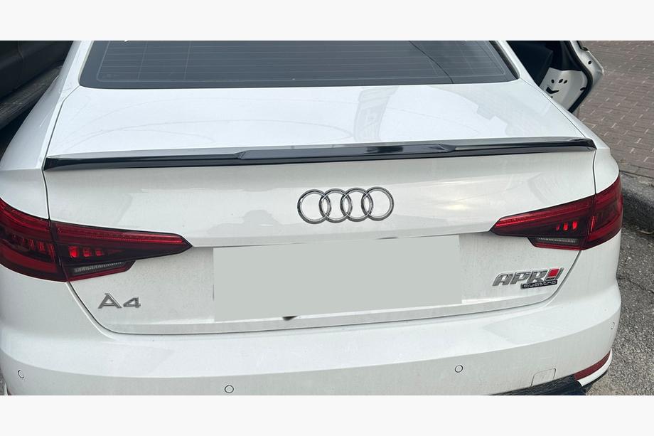 Audi A4 B9 2015–2024 LIP spoiler (1234 Upgrade, čierny) Image