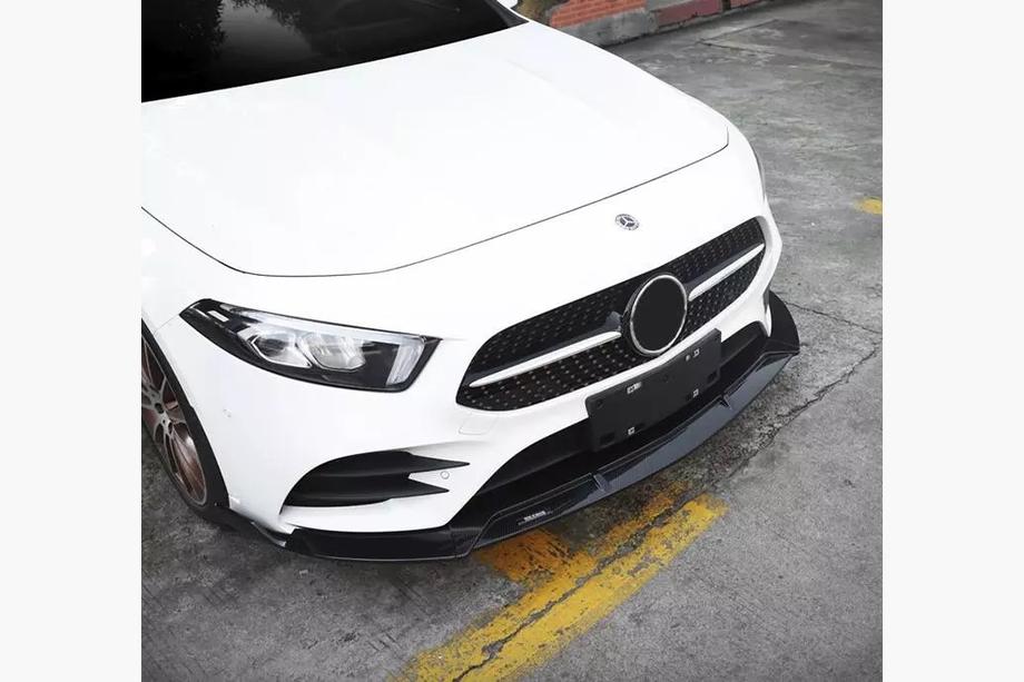 Mercedes A-class W177 2018– Predný lip spojler (pre AMG-Line 2018-2021, čierny) Fotografia 2