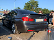 BMW rad 3 F30/F31 2012–2019 Spojler LIP V1 (1234 Upgrade, čierny) fotografia 1