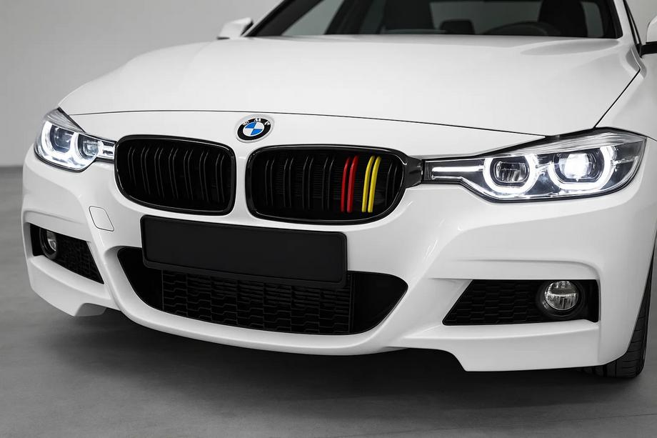 BMW rad 3 F30/F31 2012–2019 Ľadvinky M-Look (German Color) Image