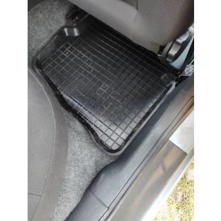 Gumové autokoberce s vysokým okrajom (4 ks, Polytep) Skoda Fabia 2000–2007 fotografia 3