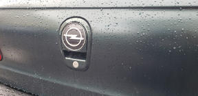 Opel Omega B 1994–2003 Emblém Turecko fotografia 4