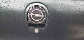 Opel Omega B 1994–2003 Emblém Turecko fotografia 5