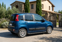 Fiat Panda 2011–2023 Bočné nášľapy Allmond Black (2 ks, hliník) fotografia 1