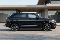 Honda HR-V 2021– Bočné nášľapy Allmond Black (2 ks, hliník) fotografia 1