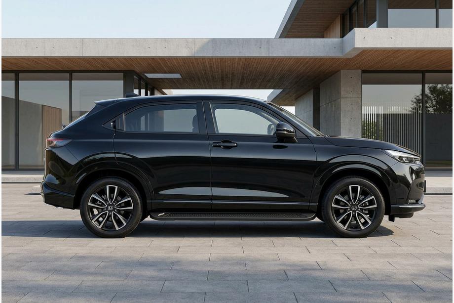 Honda HR-V 2021– Bočné nášľapy Allmond Black (2 ks, hliník) Image