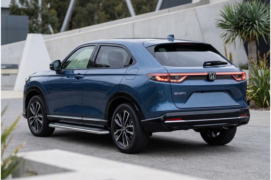 Honda HR-V 2021– Bočné nášľapy Maydos V2 (2 ks, hliník) Image