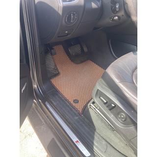 EVA autokoberce (tehlový vzor) Audi Q7 2005–2015 fotografia 1