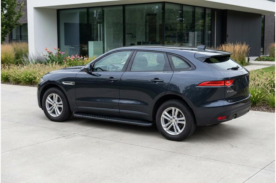 Jaguar F-PACE 2016– Bočné nášľapy Bosphorus Black (2 ks, hliník) Image