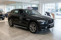 Jaguar F-PACE 2016– Bočné nášľapy Fullmond (2 ks, hliník) fotografia 1