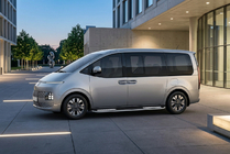 Hyundai Staria 2021– Bočné nášľapy Tayga V2 (2 ks, hliník) fotografia 1