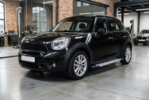 Mini Countryman R60 2010–2017 Bočné nášľapy Vision New Grey (2 ks, hliník) fotografia 1