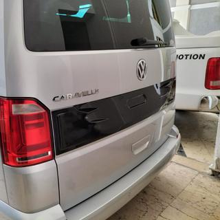 Plastová lišta na veko kufra EuroCap (ABS) Volkswagen T6 2015–2024 fotografia 1