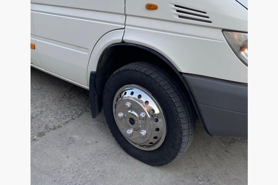 Volkswagen LT 1995–2006 Nerezové puklice Exclusive V2 (tandemové) Image