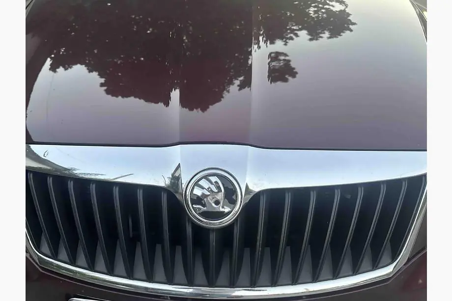 Skoda Emblém 5J0853621 (89 mm) Fotografia 1