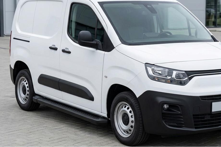 Toyota Proace City 2016– Bočné nášľapy Allmond Black (2 ks, hliník) Dlhý rázvor Image