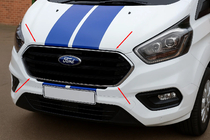 Ford Custom 2013–2022 Chrómové lišty na mriežku nárazníka 2018+ (4 ks, nerez) Carmos - turecká oceľ fotografia 1
