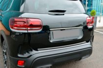 Citroen C5 Aircross 2017–2025 Chrómová lišta nad ŠPZ (nerez) fotografia 2