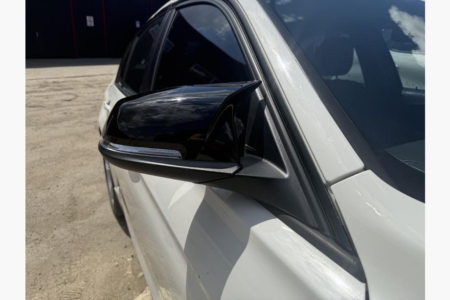 BMW 1. séria F20/F21 2011–2019 Kryty zrkadiel M-Look (2 ks) Image