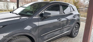 Kia Sportage 2021– Okenné deflektory s chrómovou lištou Niken (pre SWB, 4 ks) fotografia 3